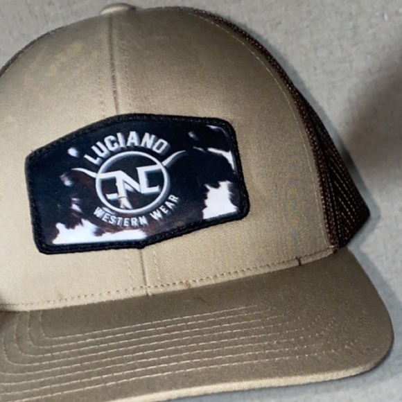 Luciano Western Wear - Picture 1 of 1